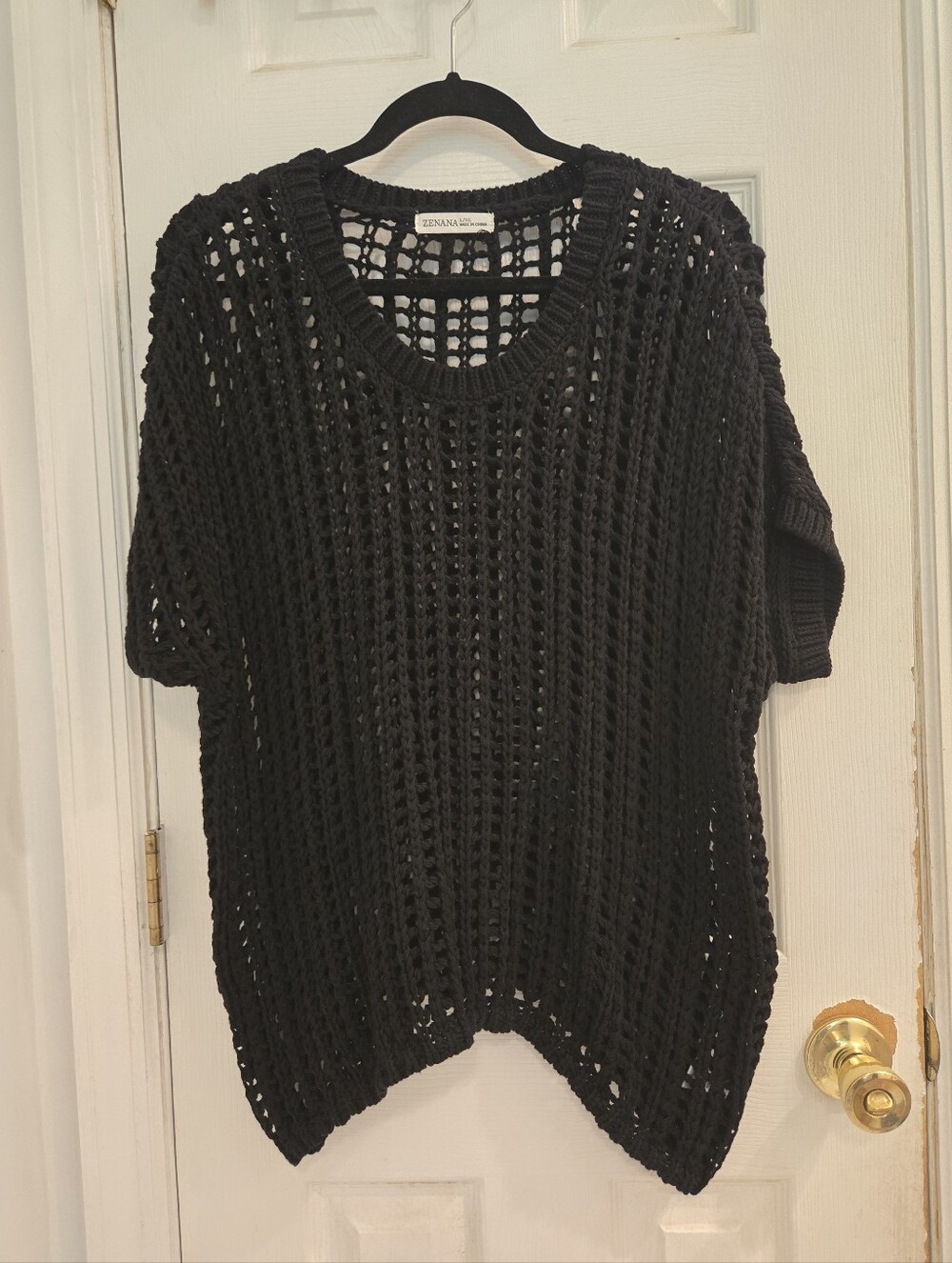 Zenana NWOT Black Open Knit Sweater